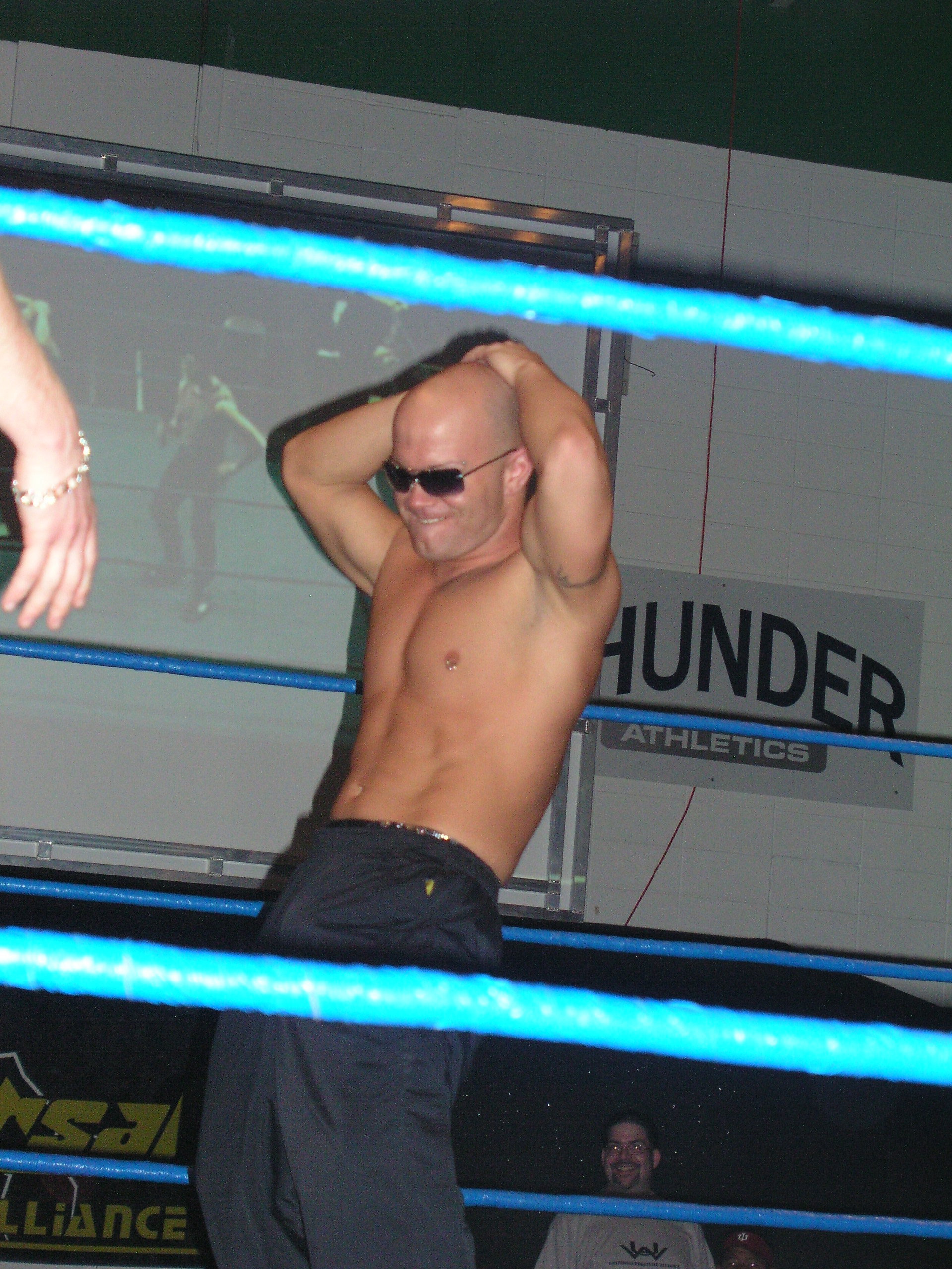 leesavewrestling.jpg